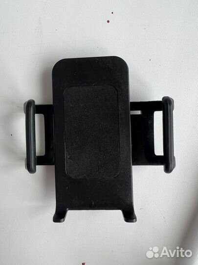 Держатель для телефона в машину