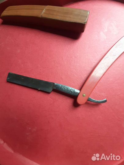 Опасная бритва немецкая