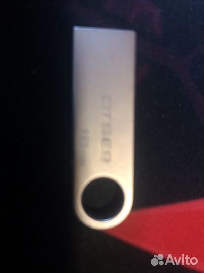 Флешка на 16гб