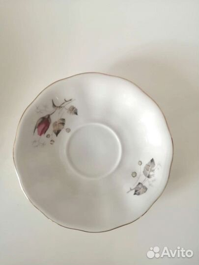 Фарфоровые чайные пары и блюдо. Винтаж. Польша