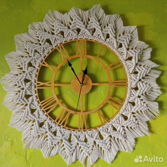 Часы макраме