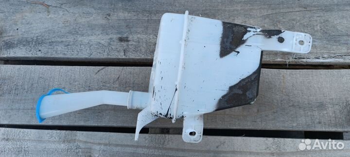 Бачок омывателя Шевроле Авео Т250 седан