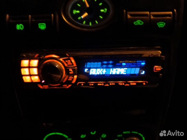 Магнитофон alpine