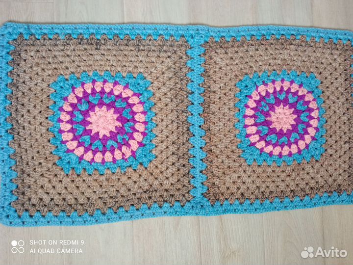 Коврик ручной работы связаны крючком из пряжи