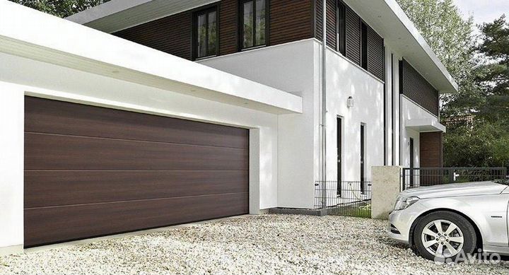 Ворота секционные под ключ