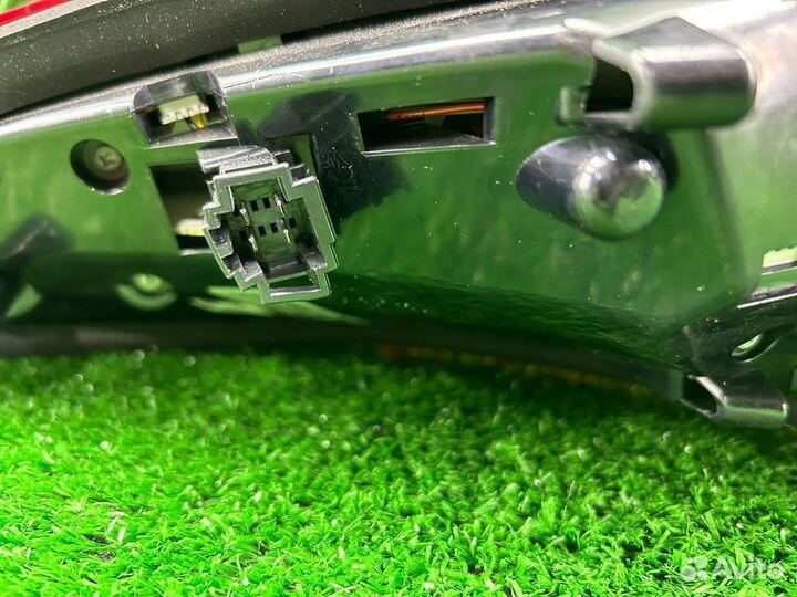 Фонарь задний левый VAG Audi Q3 8U