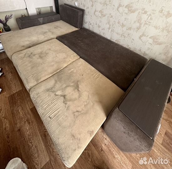 Угловой диван