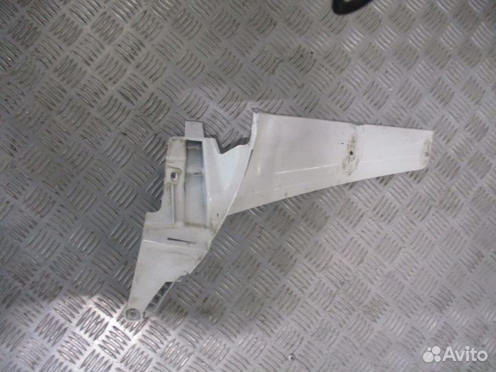 Накладка фары Mercedes-Benz A6908846580