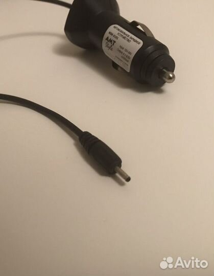 Автомобильное зарядное устройство Nokia