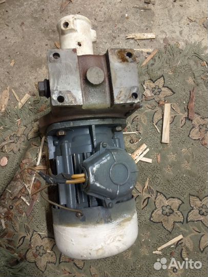 Электродвигатель