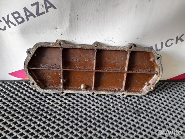 Крышка блока цилиндров