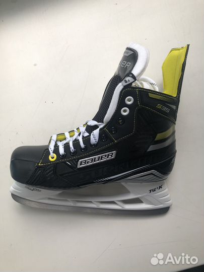 Хоккейные коньки bauer supreme S35