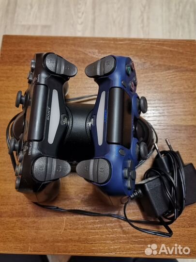 Sony playstation 4 PS4 pro