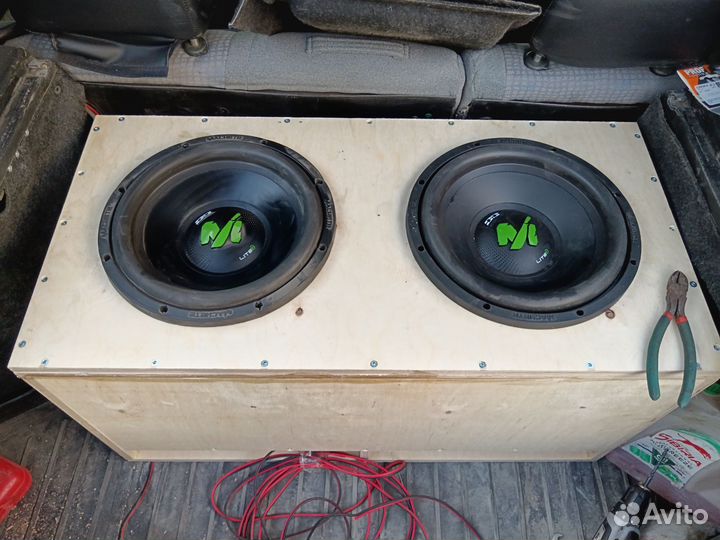 Сабвуфер 2 12