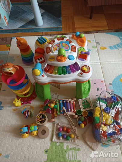 Развивающие игрушки пакетом