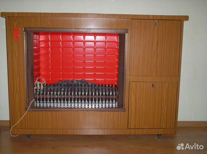 Камин электрический с подсветкой и баром