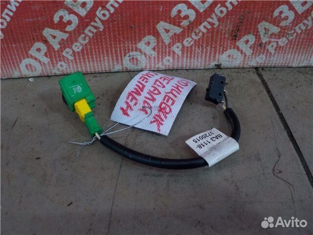 Концевик педали сцепления LADA Granta 219010 11186