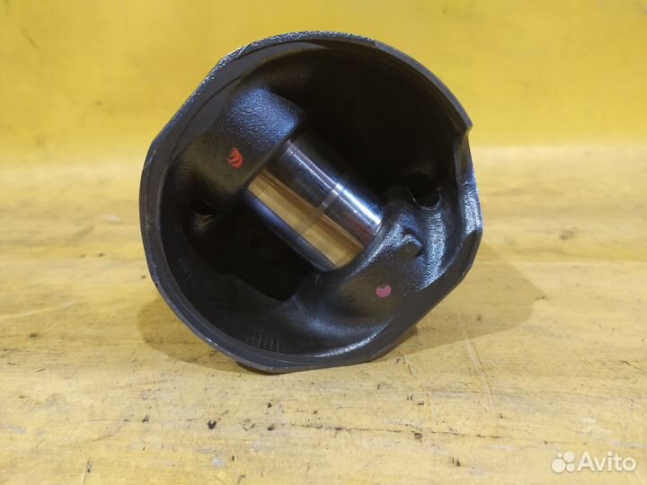 Поршень Toyota Hilux Тойота хайлюкс 05-15 3,0 TDi