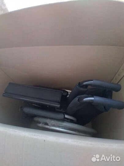 Торг. Кресло-коляска инвалидная с ручным приводом