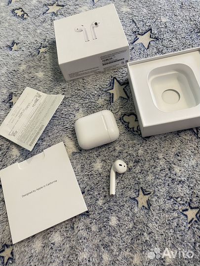 Apple / Airpods 2