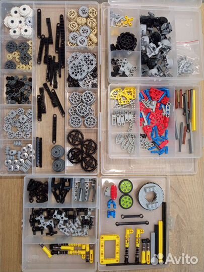 Детали Lego technic, шестерни, амортизаторы, шасси