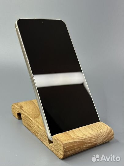 Samsung Galaxy S23, 8/256 ГБ