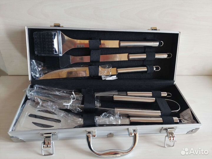 Набор для барбекю в кейсе