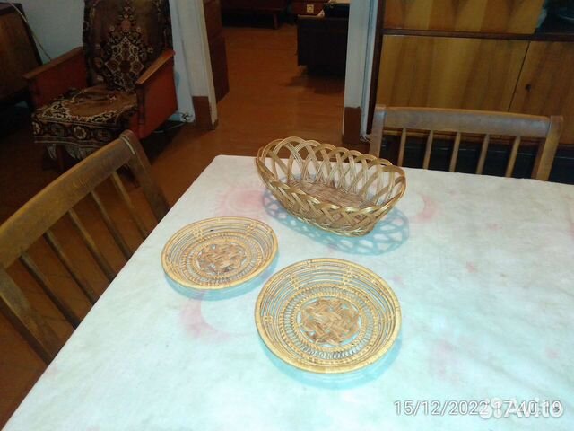 Корзинка плетеная