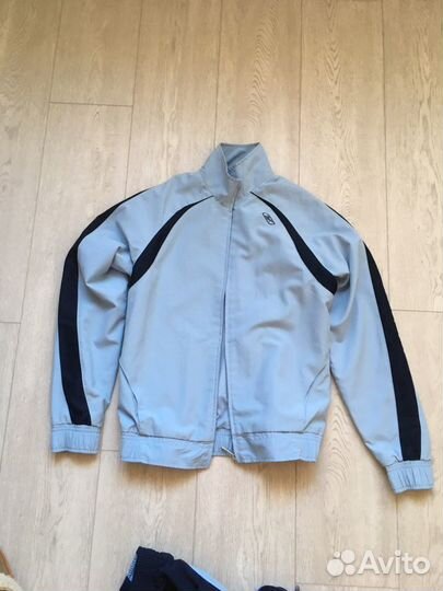 Спортивный костюм женский