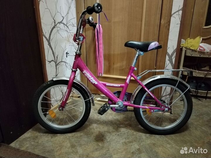 Детский велосипед четырехколесный