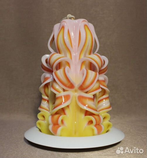 Свечи резные, высота 12-13 см