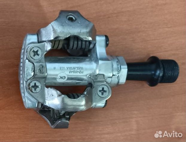 Контактные педали Shimano PD-M540