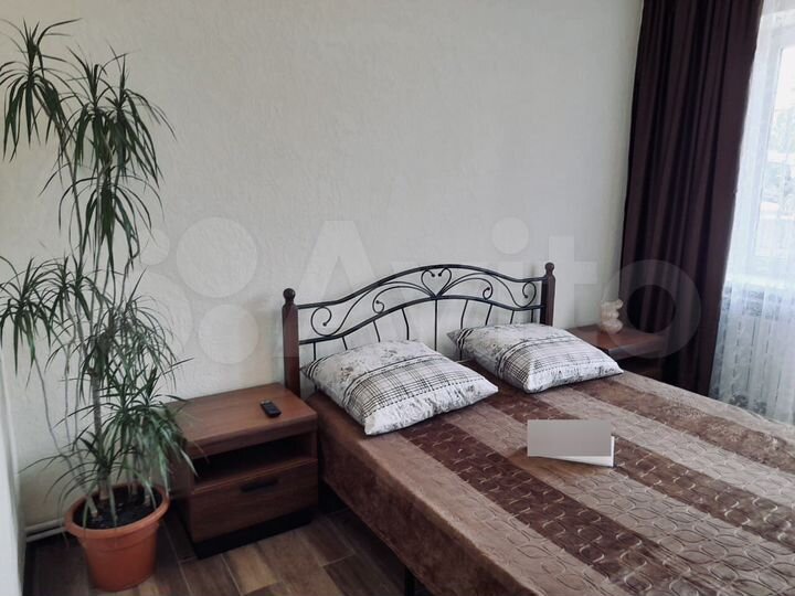 2-к. квартира, 56 м², 1/9 эт.