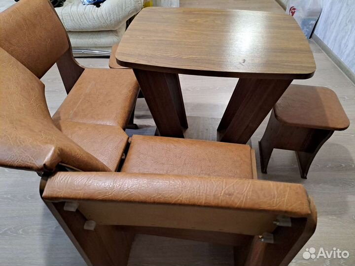 Кухонный уголок бу