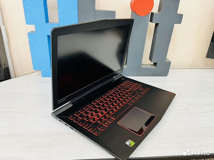 Игровой ноутбук i5/16gb/GTX 1050 4gb