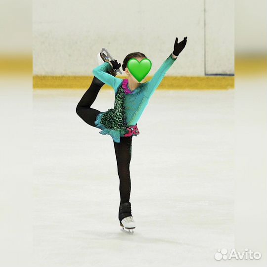 Платье для фигурного катания. Костюм