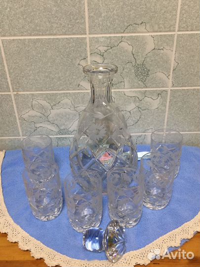 Набор графин и рюмки