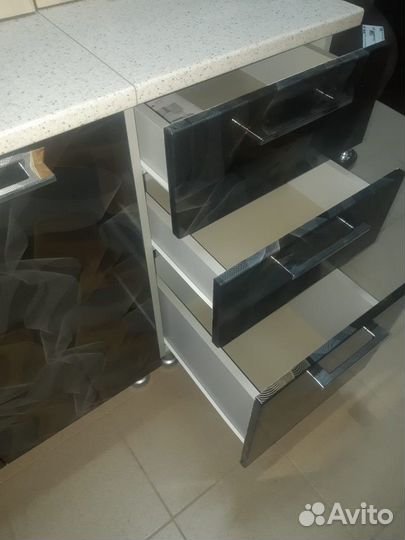 Кухонный гарнитур 