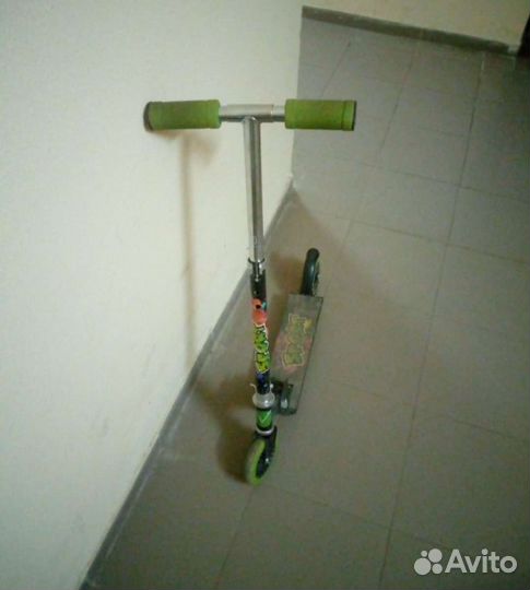 Самокат детский двухколесный бу