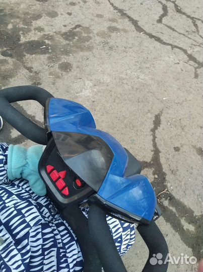 Детский трехколесный велосипед новый