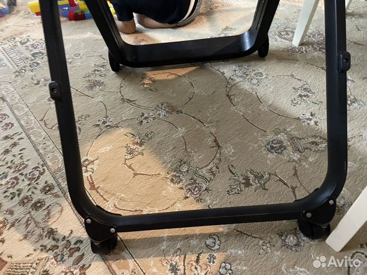 Столик для кормления