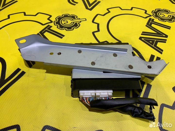 Блок управления климат-контролем Toyota Harrier