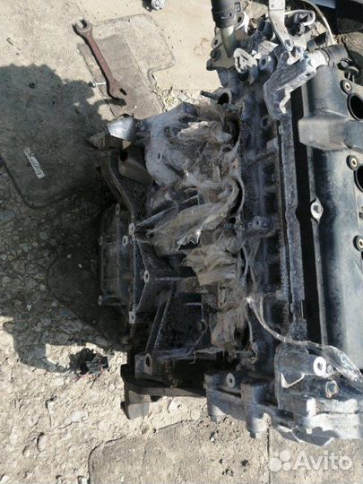 Двигатель Nissan Serena C25 MR20