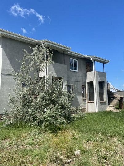 Дом 244 м² на участке 10 сот.