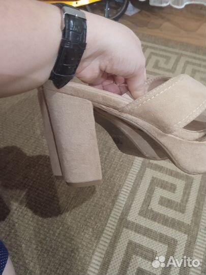 Босоножки женские 36 размер