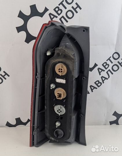 Стоп сигнал Toyota Probox