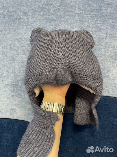 Шапка шлем с манишкой на пуговке