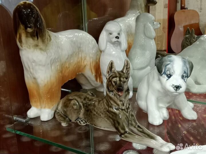 Фарфоровые статуэтки лфз собаки