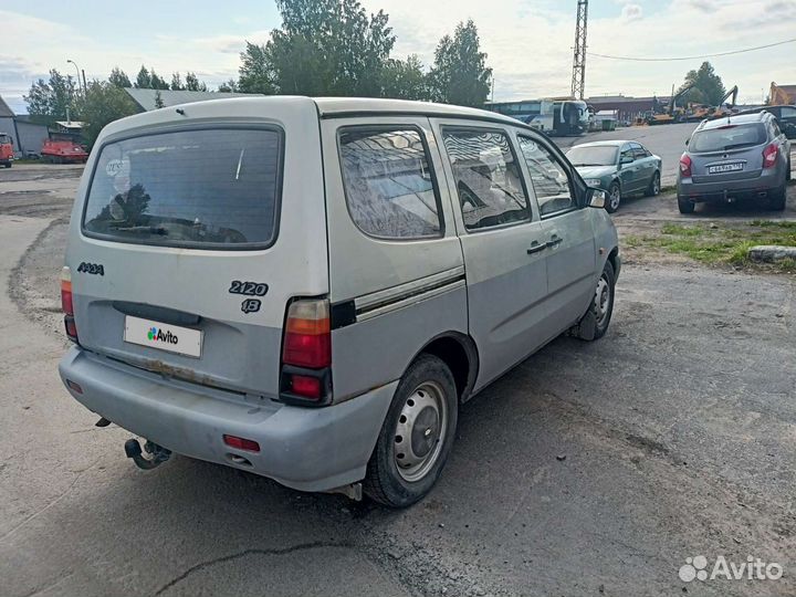 ВАЗ 2120 Надежда, 2002