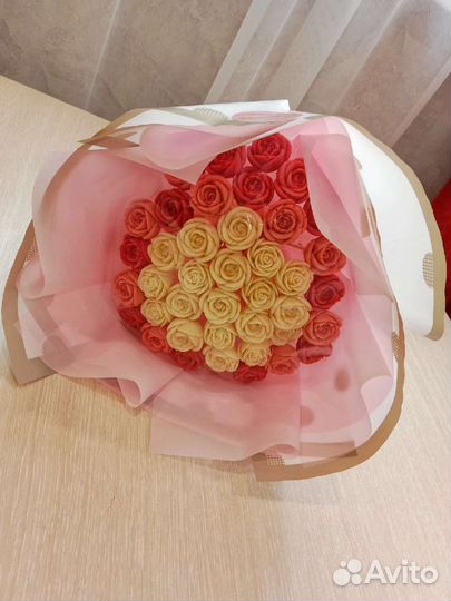 Букет из шоколадных роз